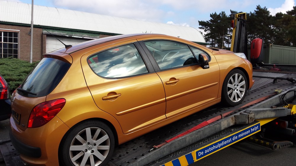 Defecte Auto Verkopen Opkoper Defecte en Schade Auto's voor Export